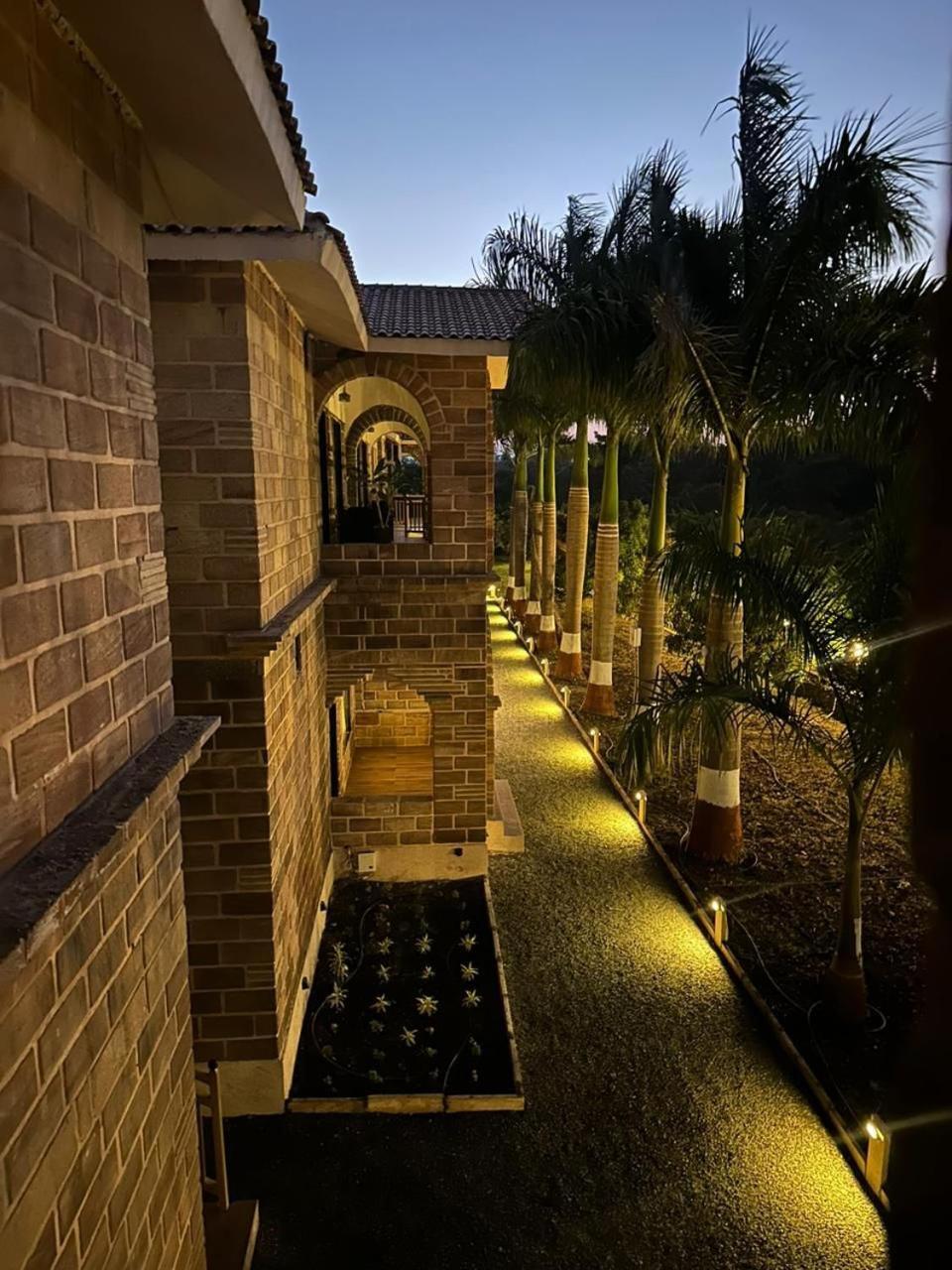 Gir Night Resort Сасан Гир Екстериор снимка